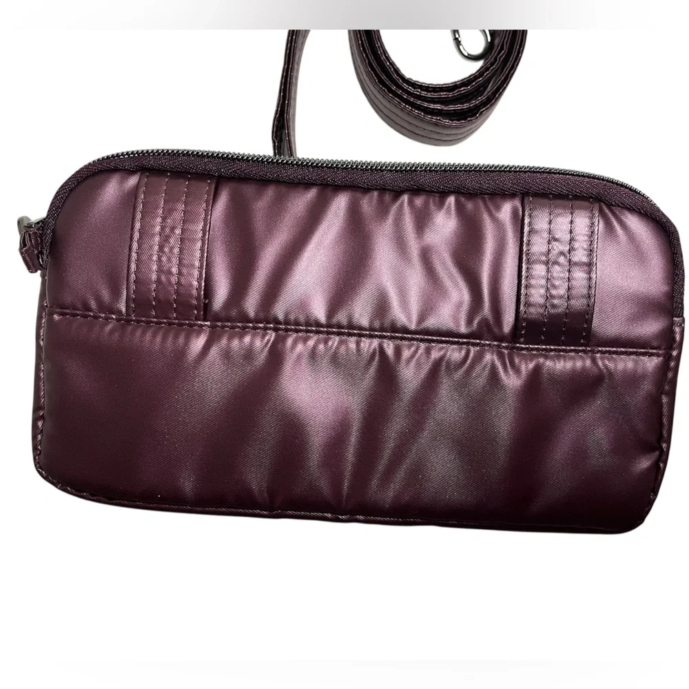 Lug Coupe XL Convertible Quilted Crossbody Belt Bag Wine Color NWT - Picture 8 of 11